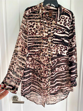 Multiples Animal Print Button Down in Black & Pink XL